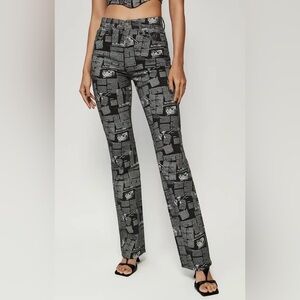 Reformation Peyton Zine High Rise Bootcut
Newsprint Jeans 28 Womens NWOT